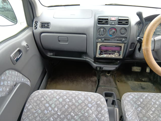 HONDA Life thumbnail 32