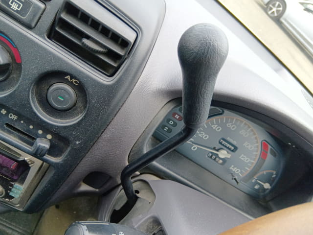 HONDA Life thumbnail 35