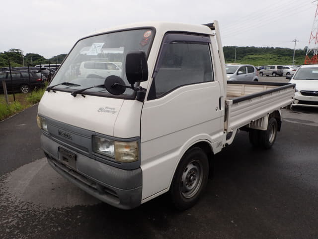 MAZDA Bongo Brawny Truck