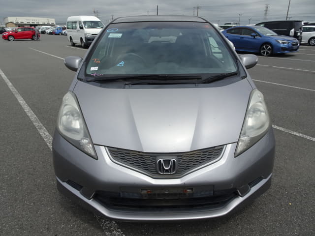 HONDA Fit thumbnail 8