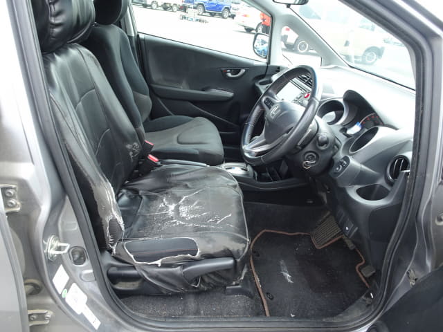 HONDA Fit thumbnail 25