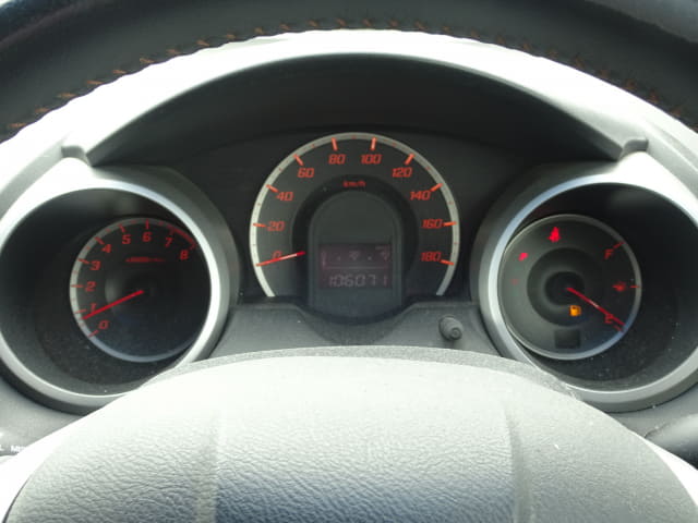 HONDA Fit thumbnail 33