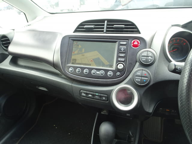 HONDA Fit thumbnail 35