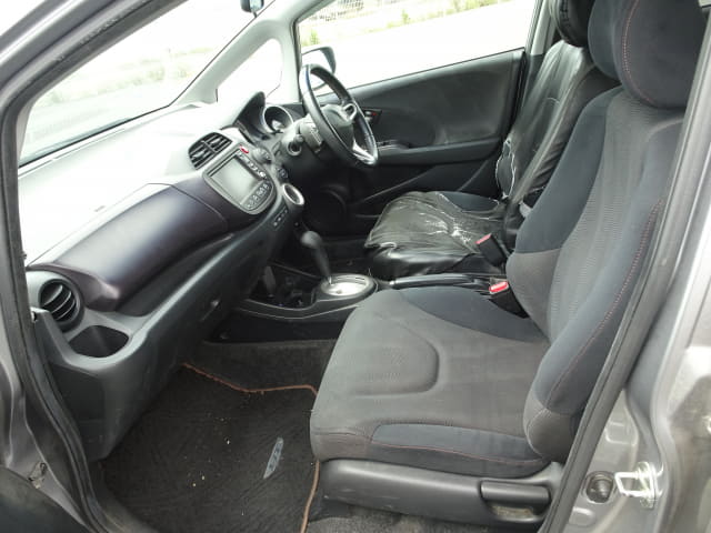 HONDA Fit thumbnail 26