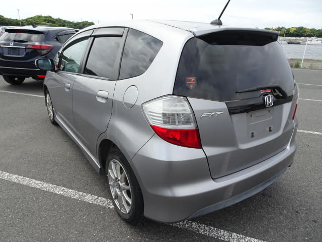HONDA Fit thumbnail 3