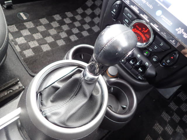BMW MINI thumbnail 38