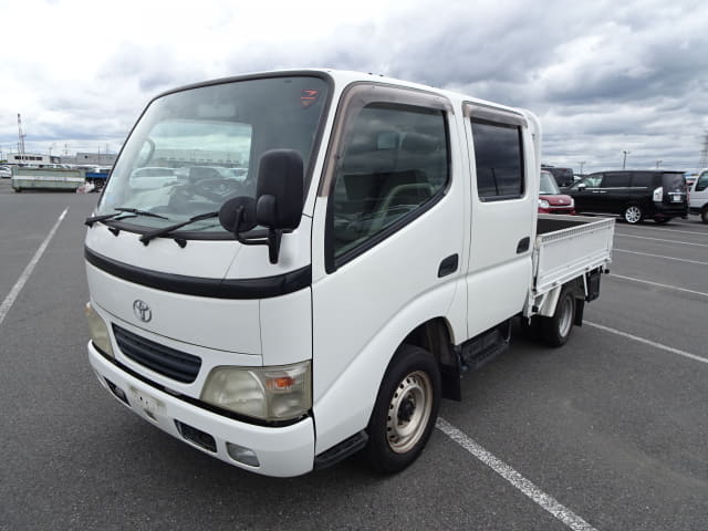 TOYOTA Dyna Truck
