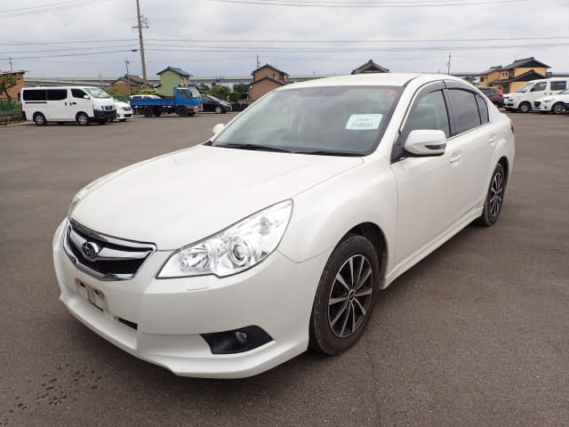 SUBARU Legacy B4