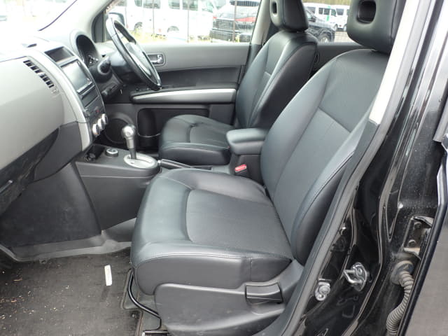 NISSAN X-Trail thumbnail 26
