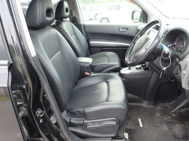 NISSAN X-Trail thumbnail 25