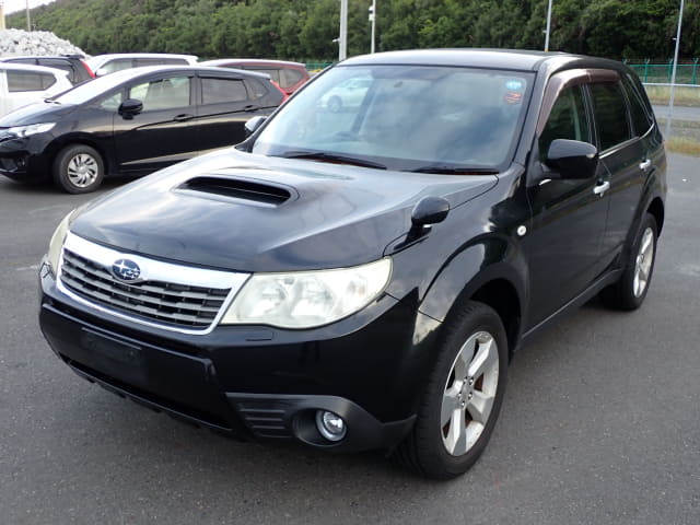 SUBARU Forester;