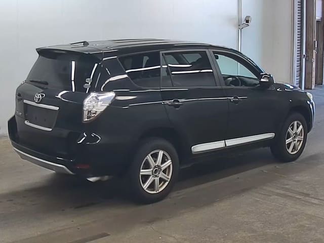 TOYOTA Vanguard thumbnail 2
