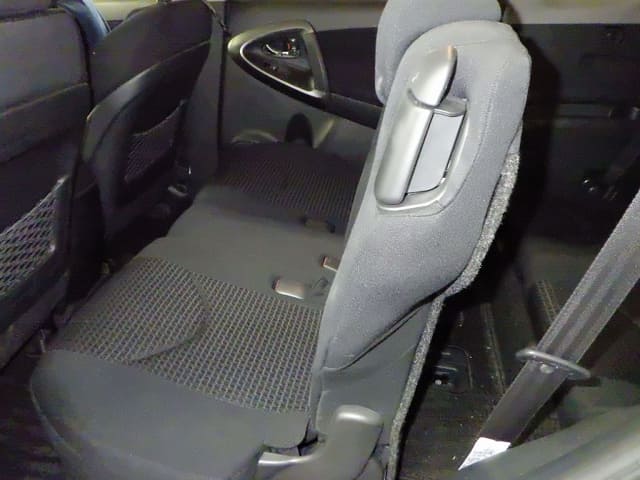 TOYOTA Vanguard thumbnail 5