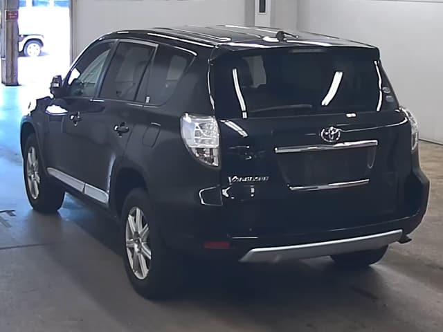TOYOTA Vanguard thumbnail 4