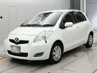 2010 TOYOTA Vitz