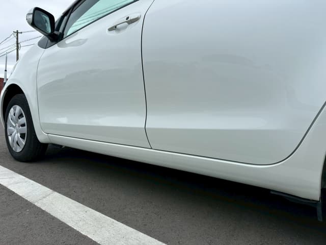 TOYOTA Vitz thumbnail 21