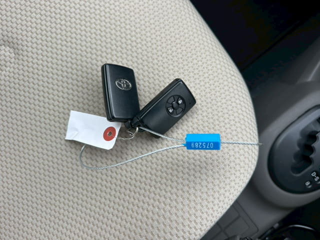 TOYOTA Vitz thumbnail 39