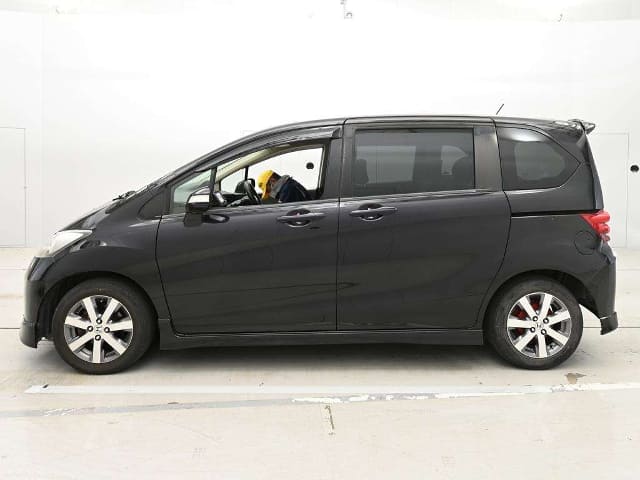 HONDA Freed thumbnail 6