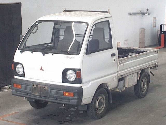 MITSUBISHI Minicab Truck