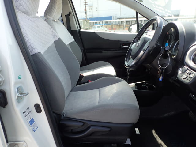 TOYOTA Vitz thumbnail 25