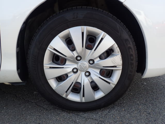TOYOTA Vitz thumbnail 12