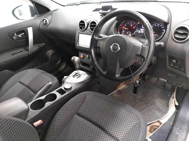 NISSAN Dualis thumbnail 4
