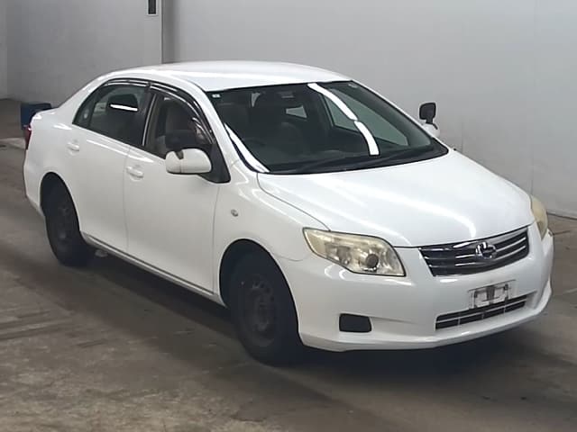 TOYOTA Corolla Axio thumbnail 6