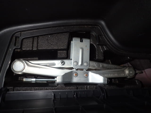 NISSAN X-Trail thumbnail 30