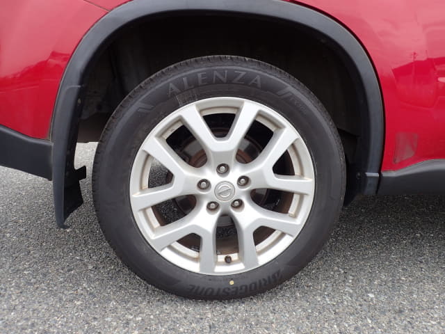 NISSAN X-Trail thumbnail 11