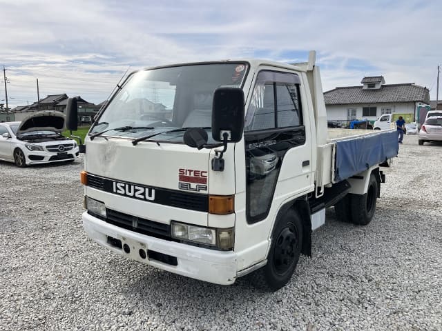 ISUZU Elf Truck