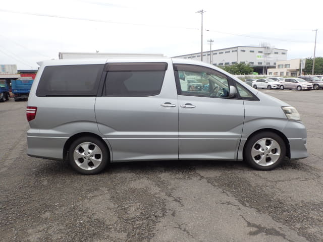 TOYOTA Alphard thumbnail 6