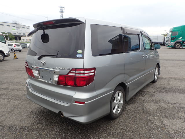 TOYOTA Alphard thumbnail 5