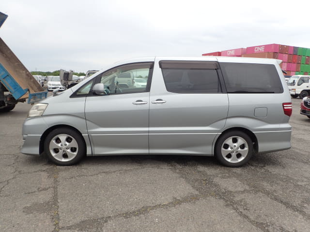 TOYOTA Alphard thumbnail 2