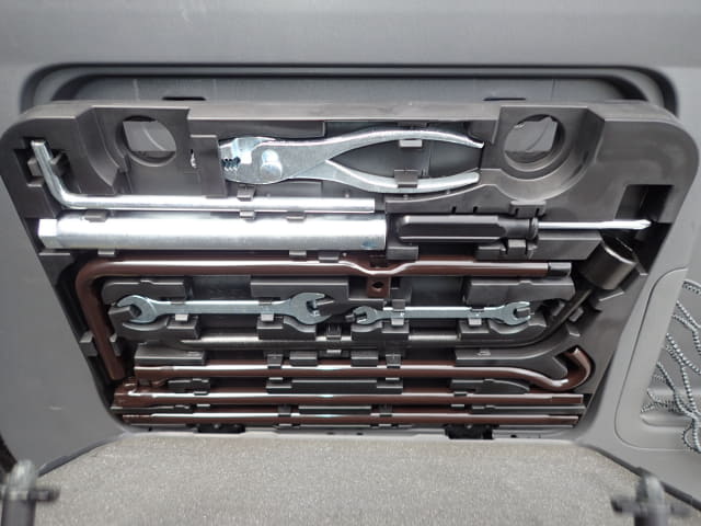 TOYOTA Land Cruiser Prado thumbnail 31