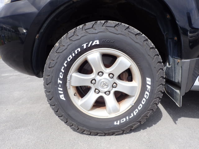 TOYOTA Land Cruiser Prado thumbnail 9
