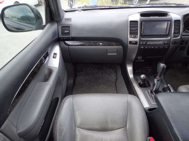 TOYOTA Land Cruiser Prado thumbnail 34
