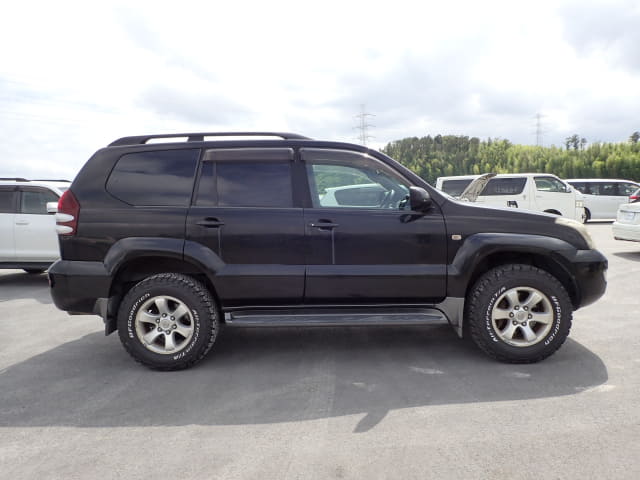 TOYOTA Land Cruiser Prado thumbnail 6