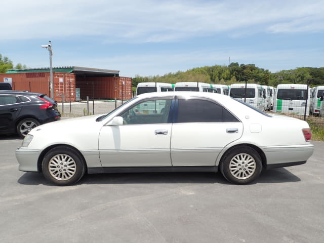 TOYOTA Crown thumbnail 2
