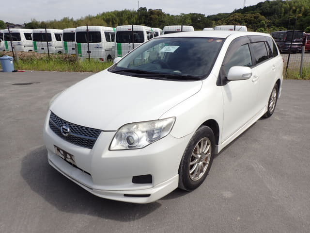 TOYOTA Corolla Fielder;