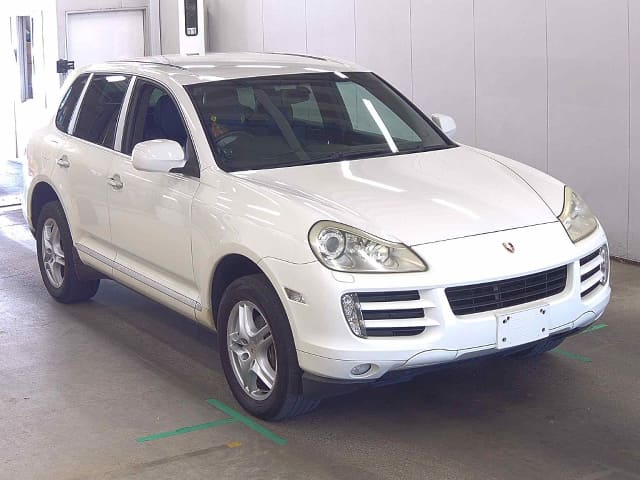 Porsche Cayenne thumbnail 6