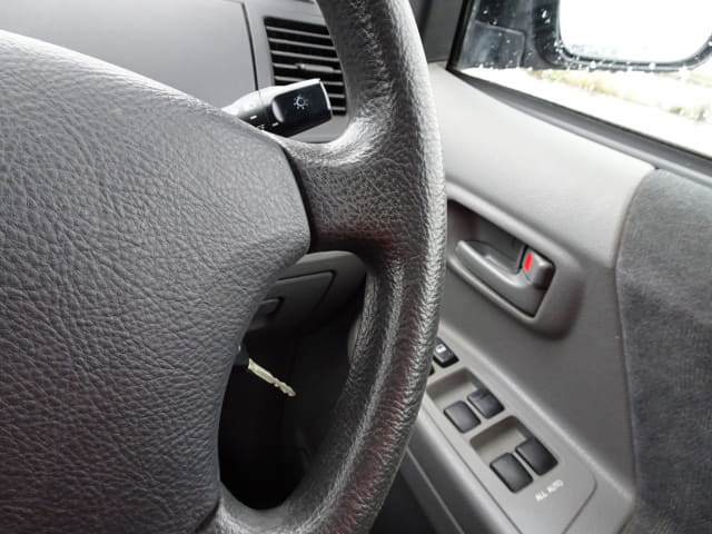 TOYOTA Voxy thumbnail 47