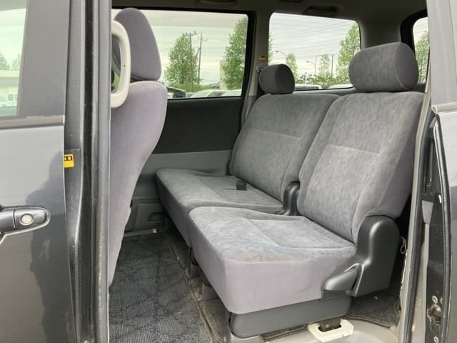 TOYOTA Voxy thumbnail 59