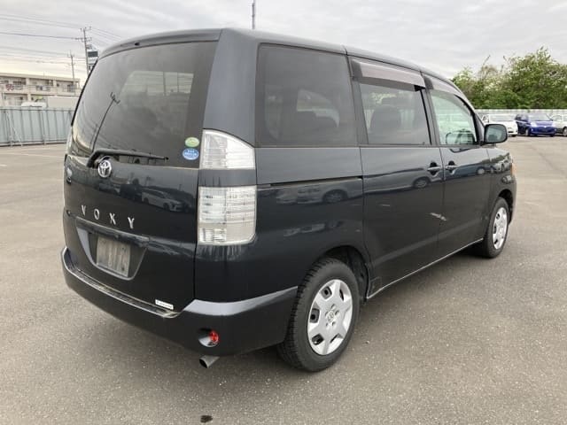 TOYOTA Voxy thumbnail 55