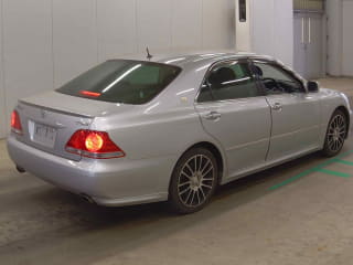 2005 TOYOTA Crown