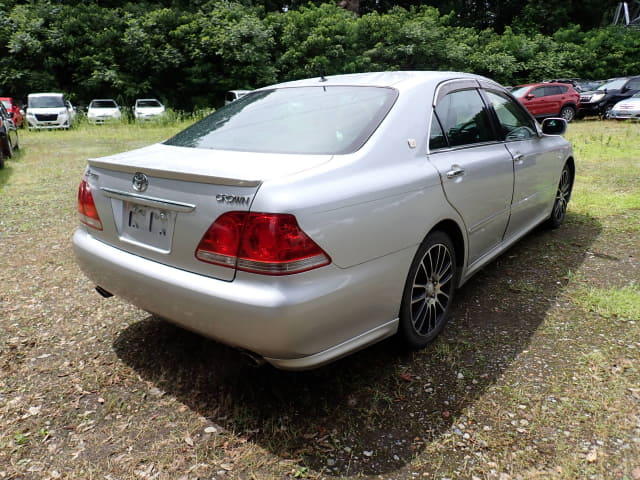 TOYOTA Crown thumbnail 5