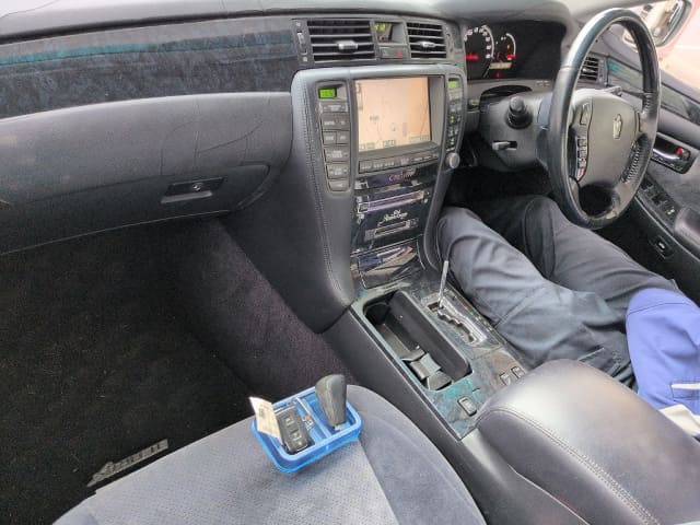TOYOTA Crown thumbnail 52