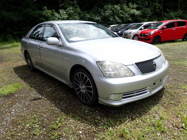 TOYOTA Crown thumbnail 7