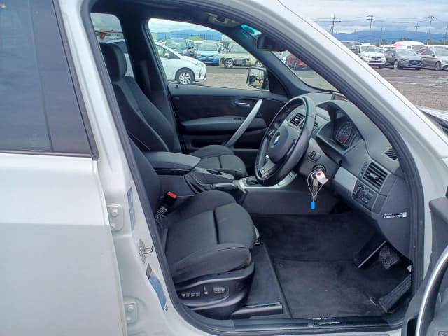 BMW X3 thumbnail 25