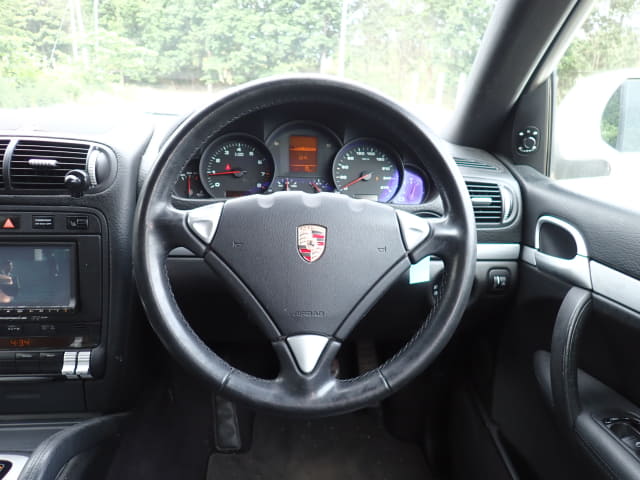 Porsche Cayenne thumbnail 32