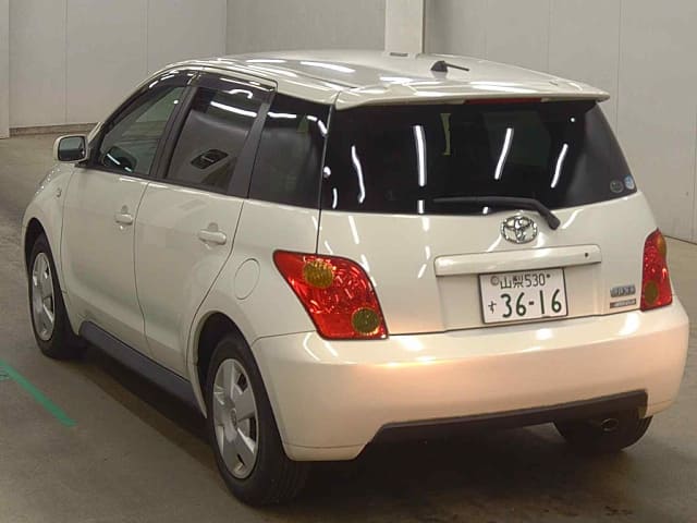 TOYOTA IST thumbnail 45
